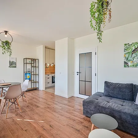 Tropicana Penthouse - 1 Bedroom Apartman Szófia